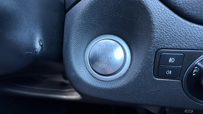 Mercedes-Benz GLA 220d 4Matic Sport Executive 5dr Auto Diesel Hatchback